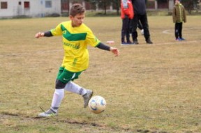 乐鱼入口-国际赛场紧张局势影响部分选手参赛决定，国际竞技比赛